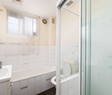 6/6 Waugh Street, Port Macquarie NSW 2444 - Apartment For Rent | Do... - Photo 4