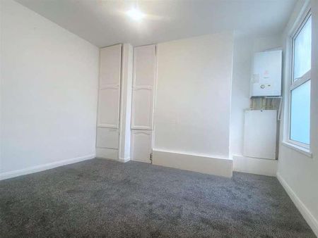 Hillborough Road, Luton, LU1 - Photo 2