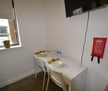 Studio to rent - Photo 5