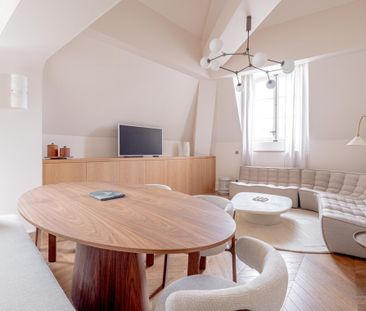 Appartement à louer place des Victoires, Paris 1er - Photo 1