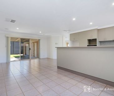 33 Daysdale Way, Thurgoona - Photo 5