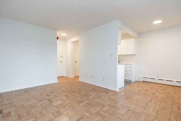 27 Paxtonia Blvd - Photo 1