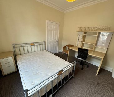 Ambrose Street, Fulford - P2168 - Photo 5