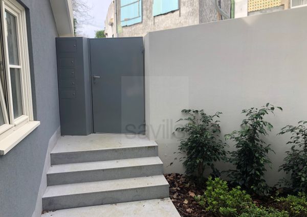 Apartamento T1 novo para arrendar na Rua Montebelo na Foz Velha - Porto