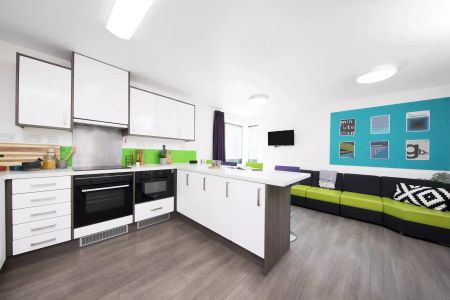Silver En Suite - Photo 3