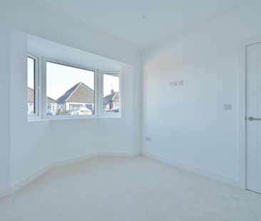 2 bedroom semi-detached bungalow to rent - Photo 6