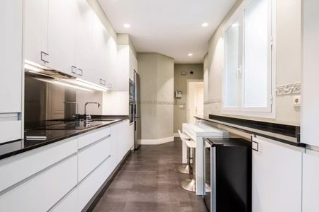 Tout savoir sur cet appartement Madrid - Foto 2