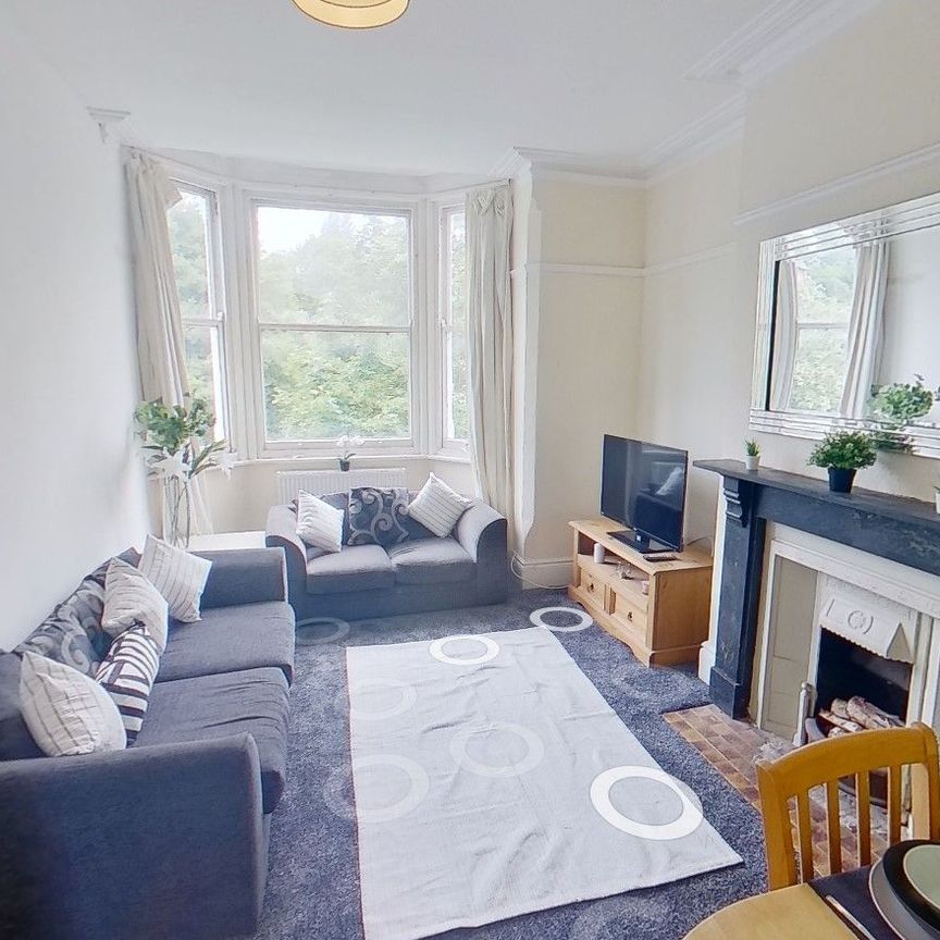 3A Hamilton Drive, NG7 1DF, NOTTINGHAM - Photo 1