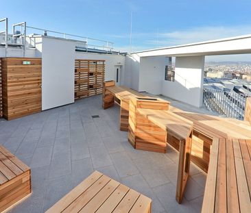 Sonnwendviertel: 1-Zimmer-Wohnung mit Balkon im 14. OG – Fitnessrau... - Foto 6