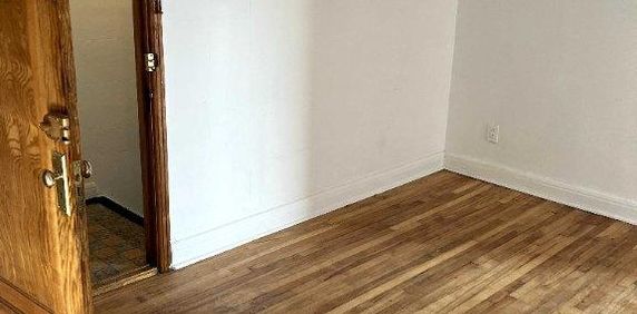 Logement 6 ½ quartier Ahuntsic coin Lajeunesse et Legendre! - Photo 2