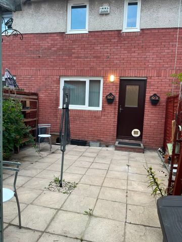 2 Bed Terraced House, West Pilton Lea, EH4 - Photo 5