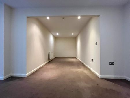 3 bedroom flat to rent - Photo 2