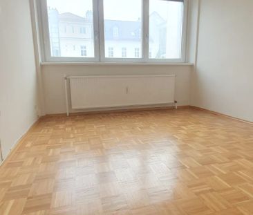 Gepflegte Drei Zimmer Neubauwohnung in gesuchter Lage - hoher Lifts... - Foto 6