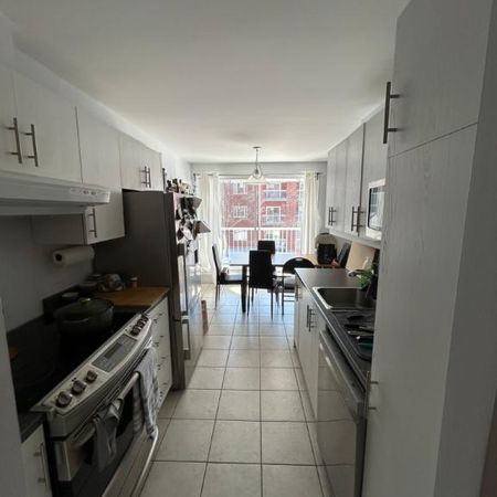 4 1/2 à louer - Photo 4