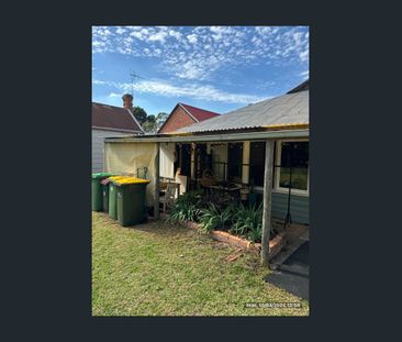 A Past Era - Home in Rushworth's Main Street - Photo 6