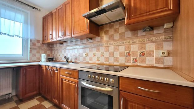 Sprawdź>> Dwa pokoje z loggią i garażem <<< 48 m² - Photo 1