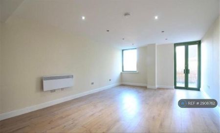 1 bedroom flat to rent - Photo 5