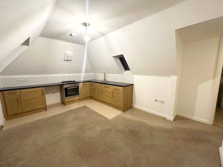 2 bedroom property to rent Peartree Avenue, Southampton, SO19 - Photo 2