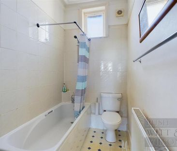 4 bedroom apartment to rent - Photo 3