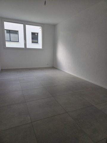 Geräumige Wohnung mit Sitzplatz - Foto 5