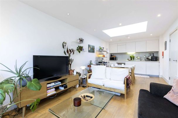 We are delighted to be offering a two bedroom apartment in the stylish Hornsey Road Baths development. - Photo 1
