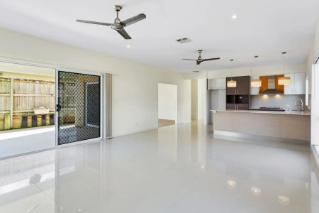 12 Miers Crescent, Murrumba Downs. - Photo 5