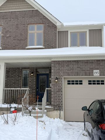 For Lease - 195 Collins Street, Collingwood, Ontario - Photo 3