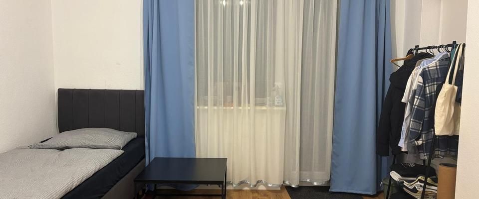 Top Lage! Geräumiges Zimmer in 3er-WG nähe Bahnhof. - Foto 1