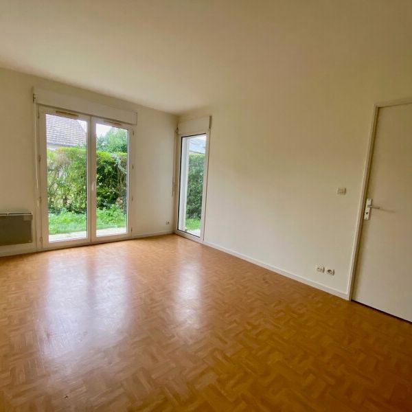 Location Appartement 2 pièces 42m² FLEURY LES AUBRAIS 45400 - Photo 1