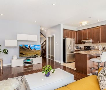 For Lease - 3860 Bloomington Crescent, Mississauga, Ontario - Photo 4