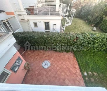 Villa bifamiliare via Palmiro Togliatti 8, San Giacomo, Santa Barba... - Photo 1