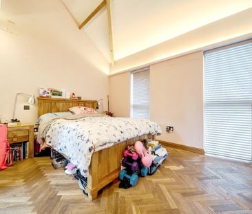 3 bedroom terraced house to rent - Photo 6