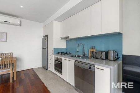 402/42 Wilson Street, South Yarra - Photo 2