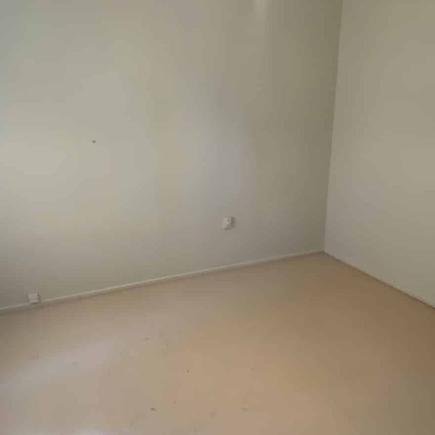 THREE BEDROOMS - SHANNON - Photo 1