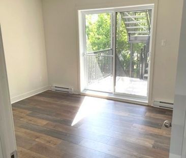 4 1/2 Apartment 2 Beds Built In 2020 - Photo 1