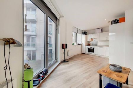 1 bedroom flat to rent - Photo 5