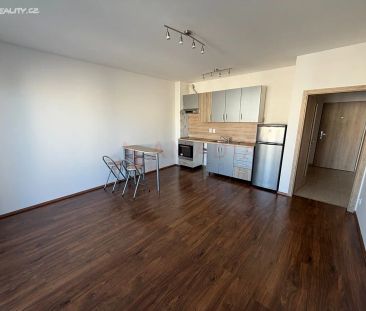 Pronájem bytu 2+kk 52 m² - Photo 1