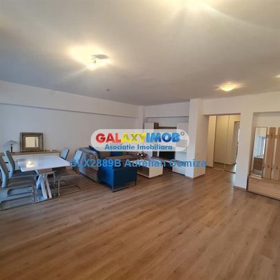 Apartament 3 camere Cartierul Francez - Fotografie 1