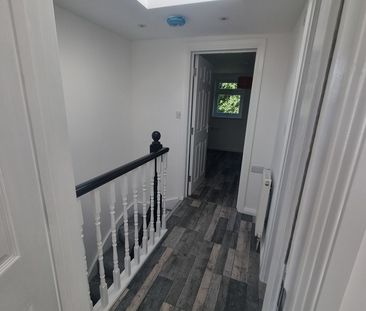 5 Bed Terraced House, Leahurst Road, SE13 - Photo 4