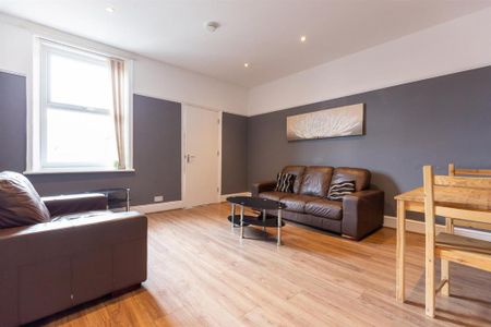 5 bedroom maisonette to rent - Photo 3