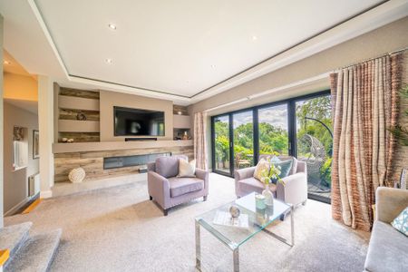 4 bedroom detached house to rent - Photo 3