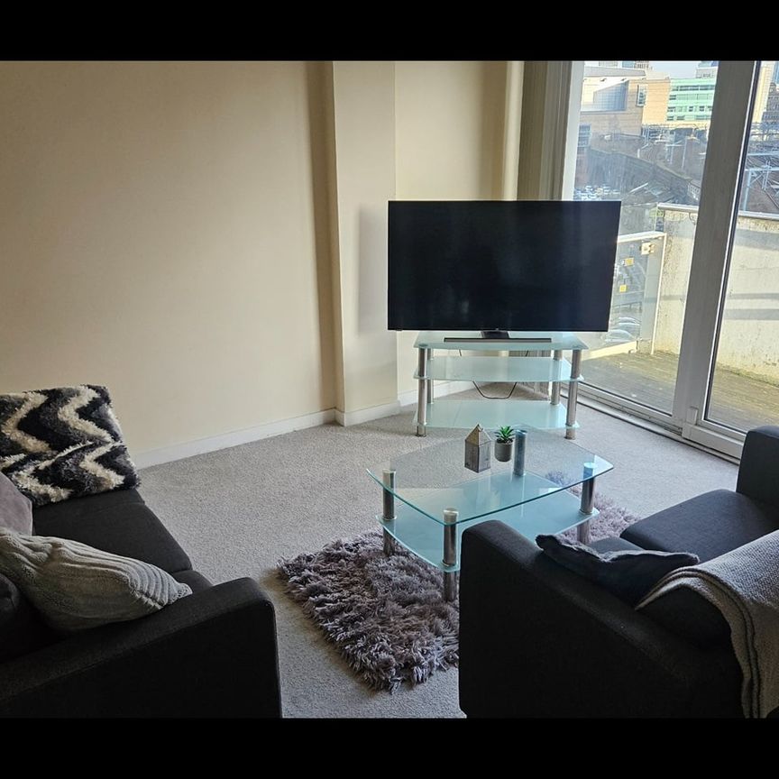 Room in a Shared Flat, Blackfriars Road, M3 - Photo 1