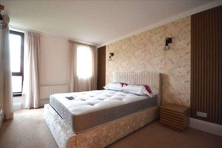 Chasewood Park, Harrow On The Hill, HA1 - Photo 2