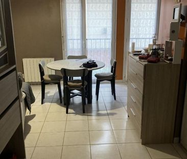 Location Appartement 1 pièce 33m² LISIEUX 14100 - Photo 1