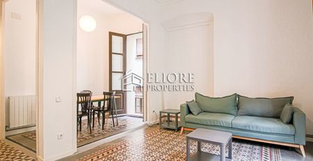 Renovated and furnished in the best area of the Gothic Quarter - Photo 5