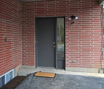 For Lease - 46 Talbot Street Unit# Basement Apt., Guelph, Ontario - Photo 1