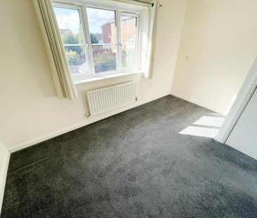 2 bedroom semi-detached house to rent - Photo 3