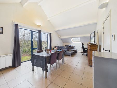 Appartement une chambre à louer, sur les hauteurs de Bohon - Photo 2