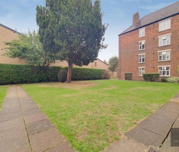 3 bedroom apartment to rent - Photo 2