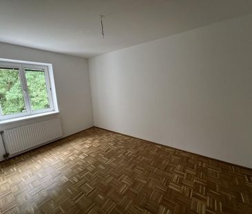 Blick ins Grüne, 3-Raum-Wohnung mit Balkon und Tiefgarage - Siemens... - Photo 5